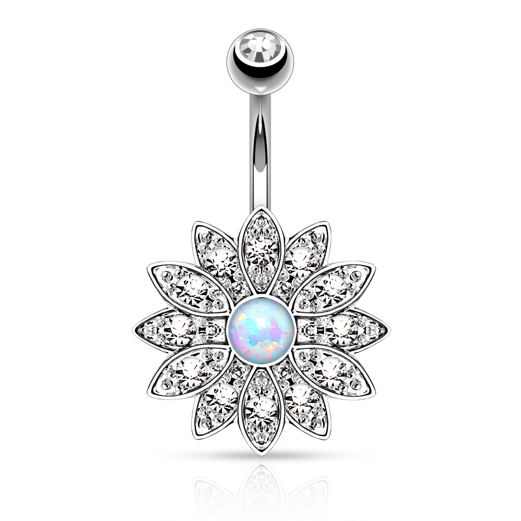 Bauchnabelpiercing mit einer großen Blume und Opalstein