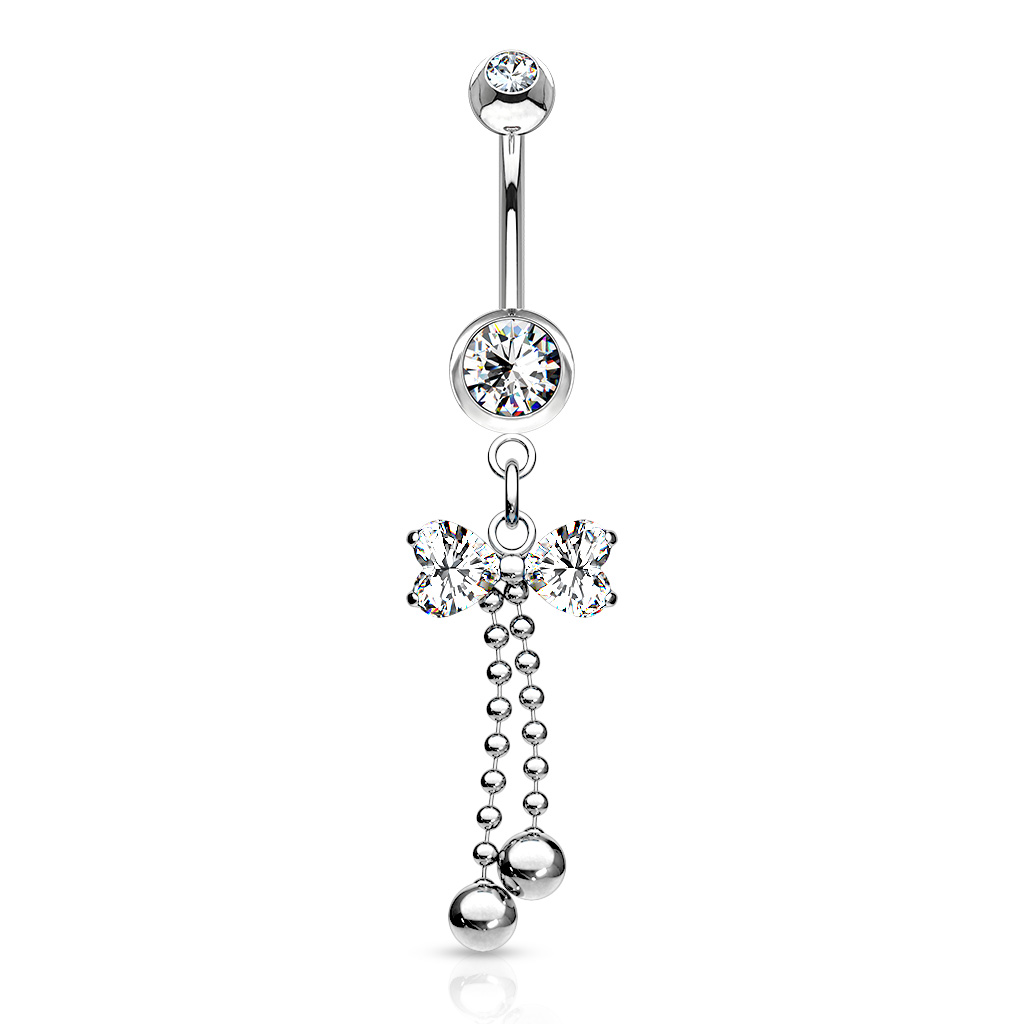 Bauchnabelpiercing mit einer Schleife und Kugelanhänger