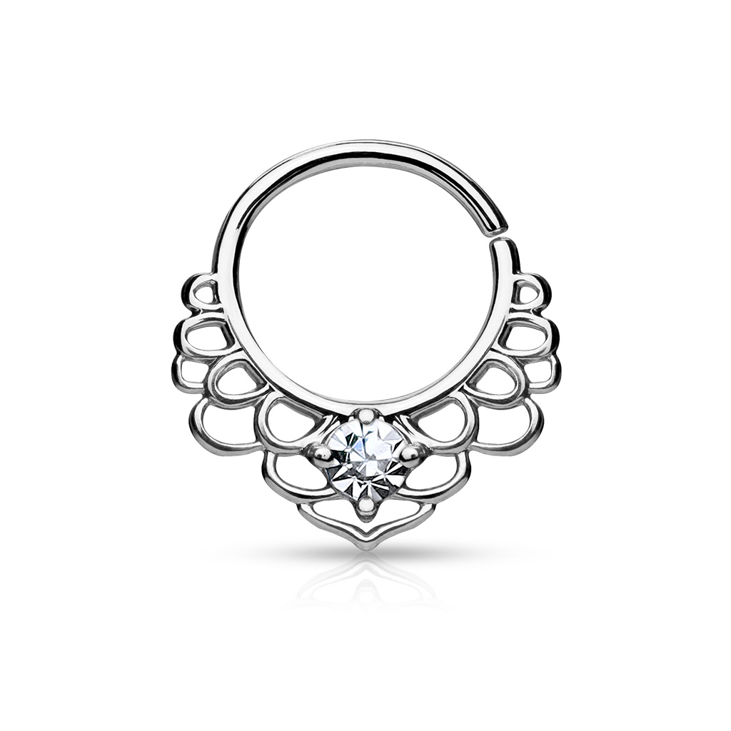 Septumpiercing mit Lotusblatt