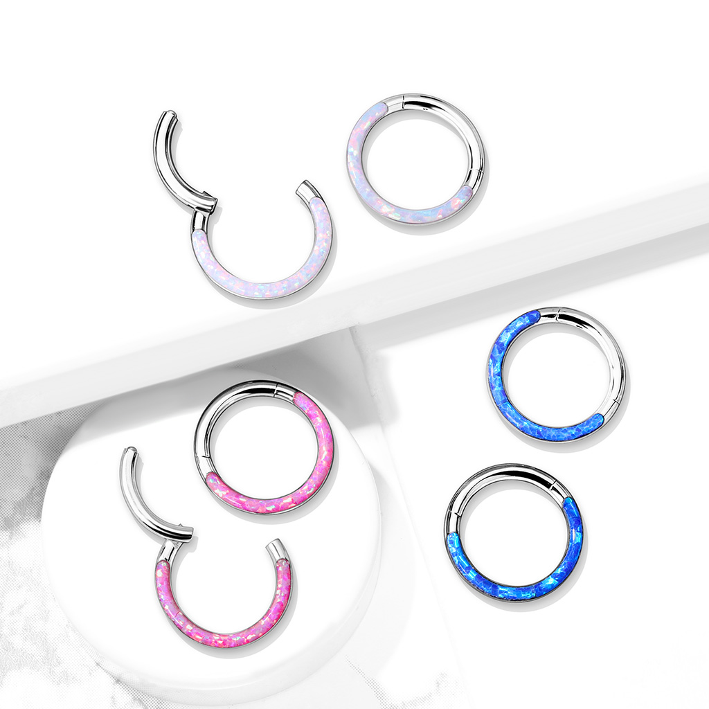 Scharnierring aus Titan mit reflektierender Opalfront